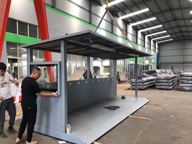 江西南昌智能公交候車(chē)亭發(fā)貨 江西南昌智能公交候車(chē)亭發(fā)貨